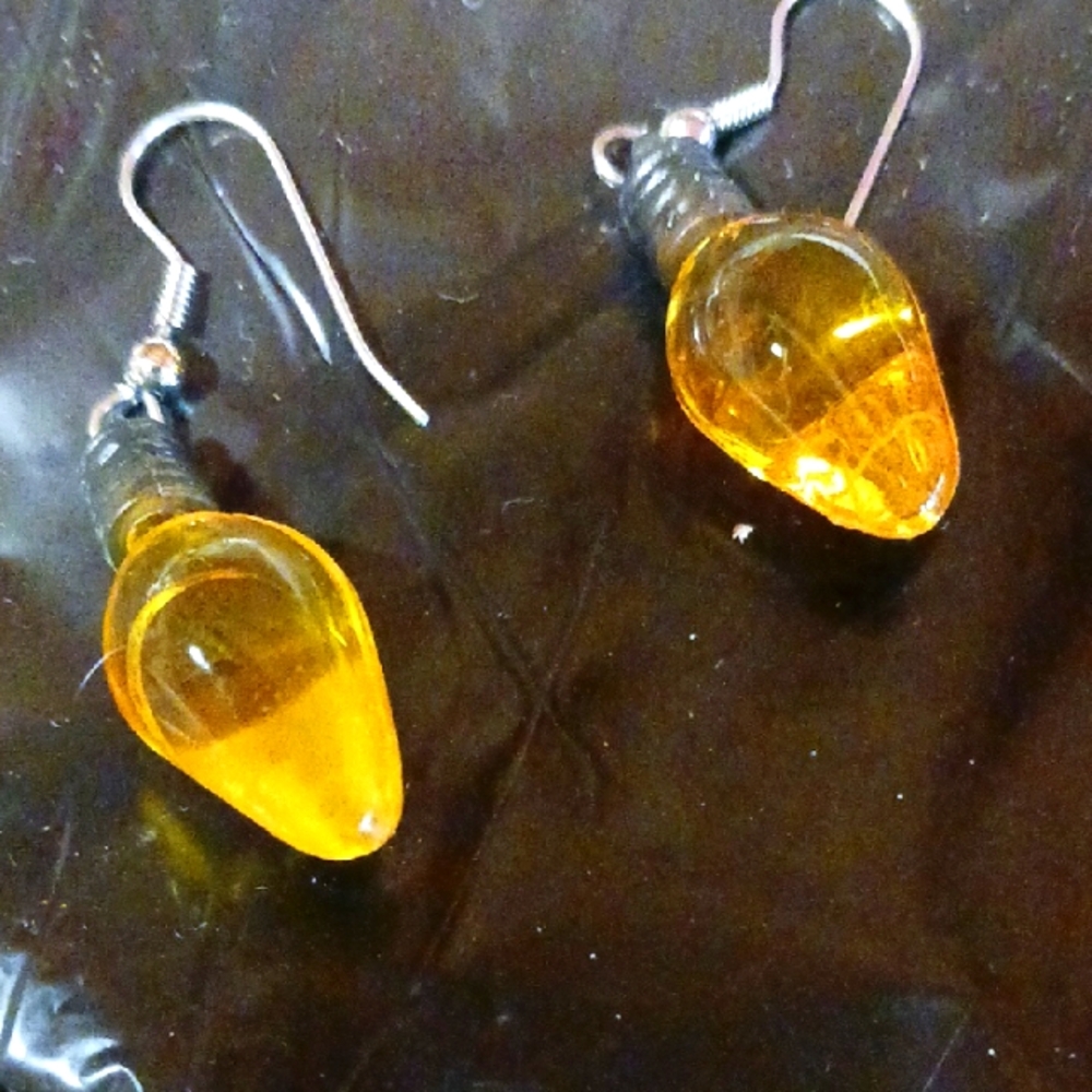 Yellox Christmas Light Earrings